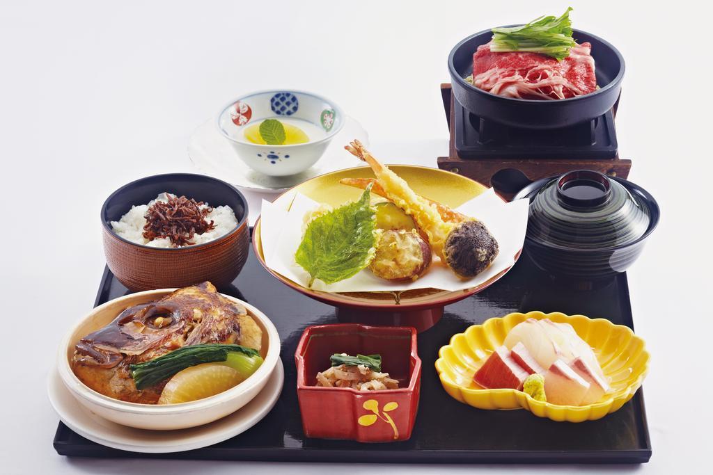 Grand Nikko Hotel 4*